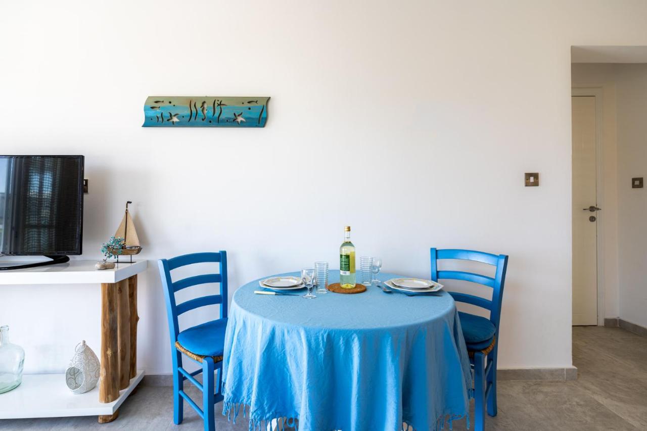 Seawaves 1- Bedroom Apartment Near Meneou Beach Ларнака Екстер'єр фото