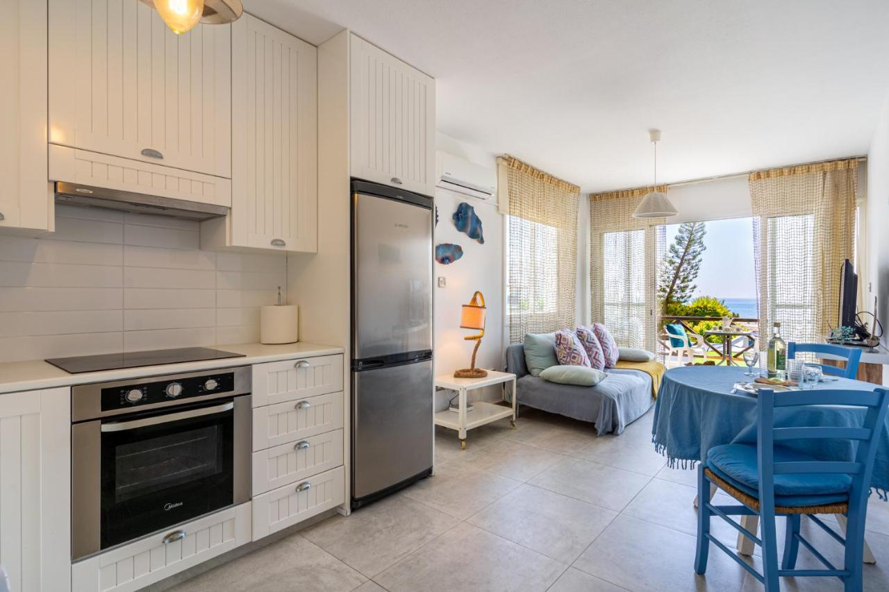 Seawaves 1- Bedroom Apartment Near Meneou Beach Ларнака Екстер'єр фото